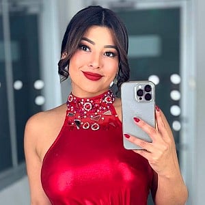 Milagro Flores