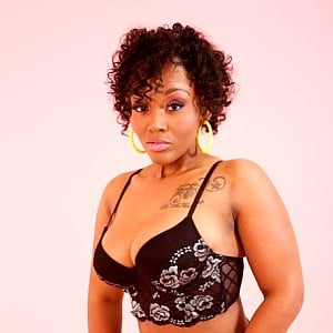 Mimi Curvaceous