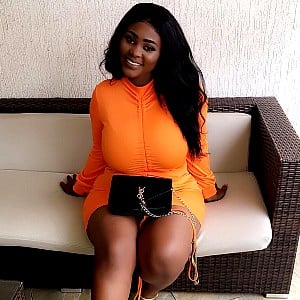 Mimie Sarkcess