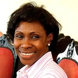 Mireya Luis