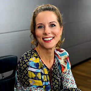 Miriam Lange