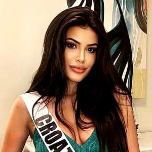 Mirna Naiia Maric