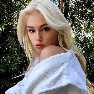 Mischa Rose