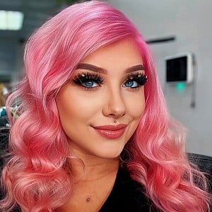 Miss Amanda