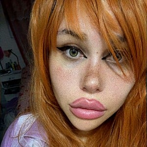 Miss Divine Doll