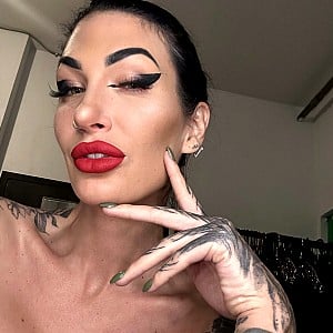 Mistress Damazonia
