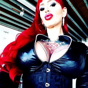 Mistress Harley