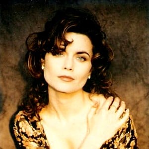 Mitzi Kapture
