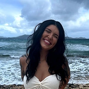 Miya Acacia
