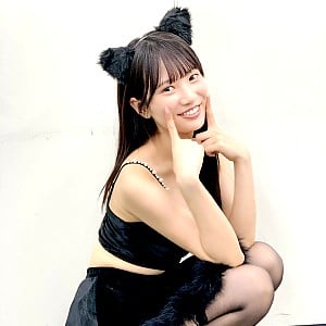 Moe Sakakibara