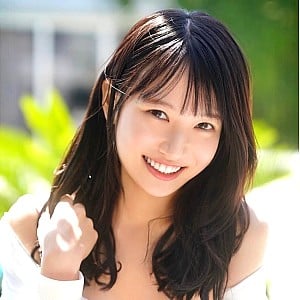 Moe Sakakibara