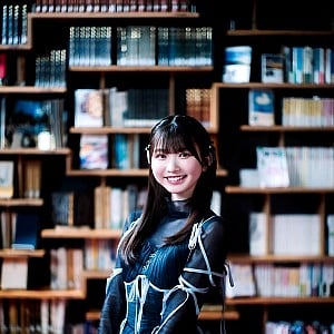 Moe Suzuhana