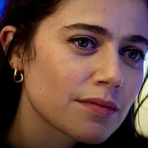 Molly Gordon