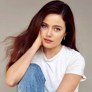 Molly Gordon
