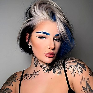 Molly Hull