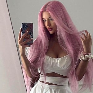 Molly Veselinova
