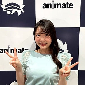 Momo Asakura