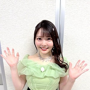 Momo Asakura