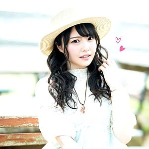 Momo Asakura