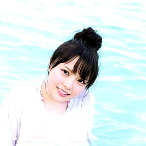 Momo Asakura