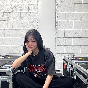 Momo Hirai