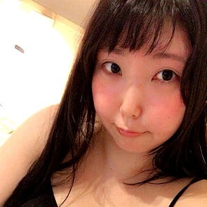 Momo Momose