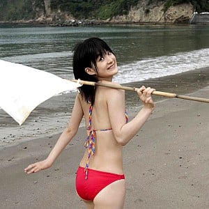 Momoko Tsugunaga