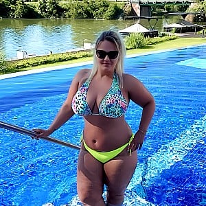 Moncsi Szuromi