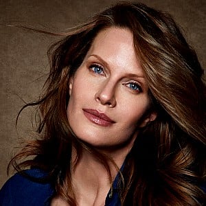 Monika Schnarre