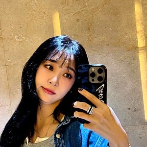 Moon Byul-yi