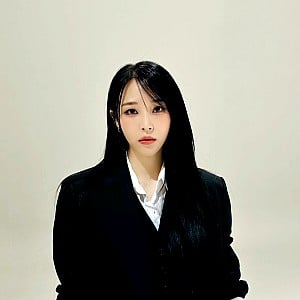 Moon Byul-yi