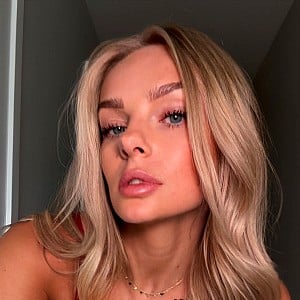 Morgan Rae (Model)