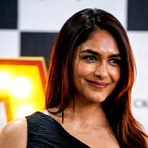 Mrunal Thakur