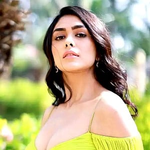 Mrunal Thakur