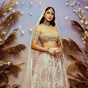 Mrunal Thakur