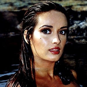 Mujde Ar