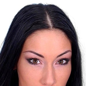 Mya Diamond
