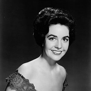 Myrna Fahey