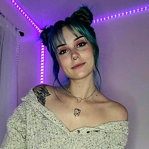 Mythic Maggie