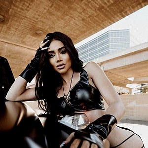 Nadia Almualem
