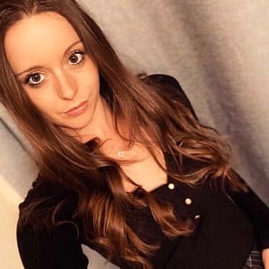 Nadia Foxx