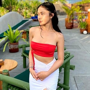 Nadia Natasa