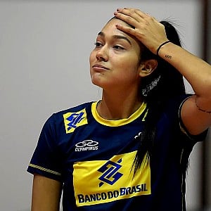 Naiane Rios