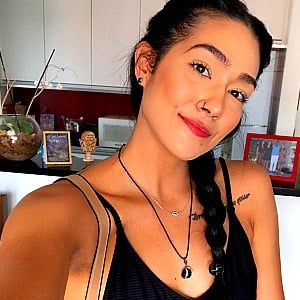 Naiane Rios