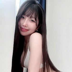 Nana Un