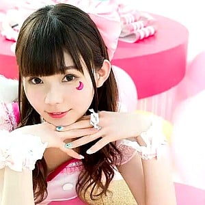 Nanaka Suwa