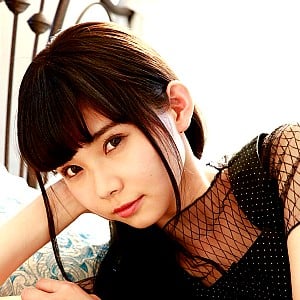 Nanaka Suwa