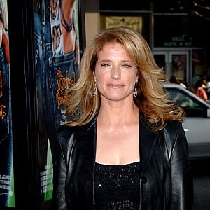 Nancy Travis