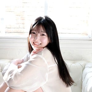 Nanoka Hatsumi