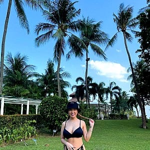 Naomi Neo